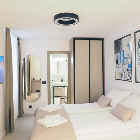 Old Town Akademis Gariste Alojamento de Acomodação e Pequeno-almoço