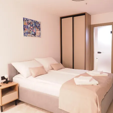 Old Town Akademis Gariste Alojamento de Acomodação e Pequeno-almoço